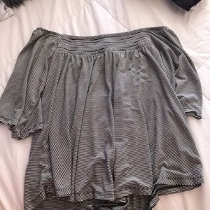american eagle black & white off the shoulder top